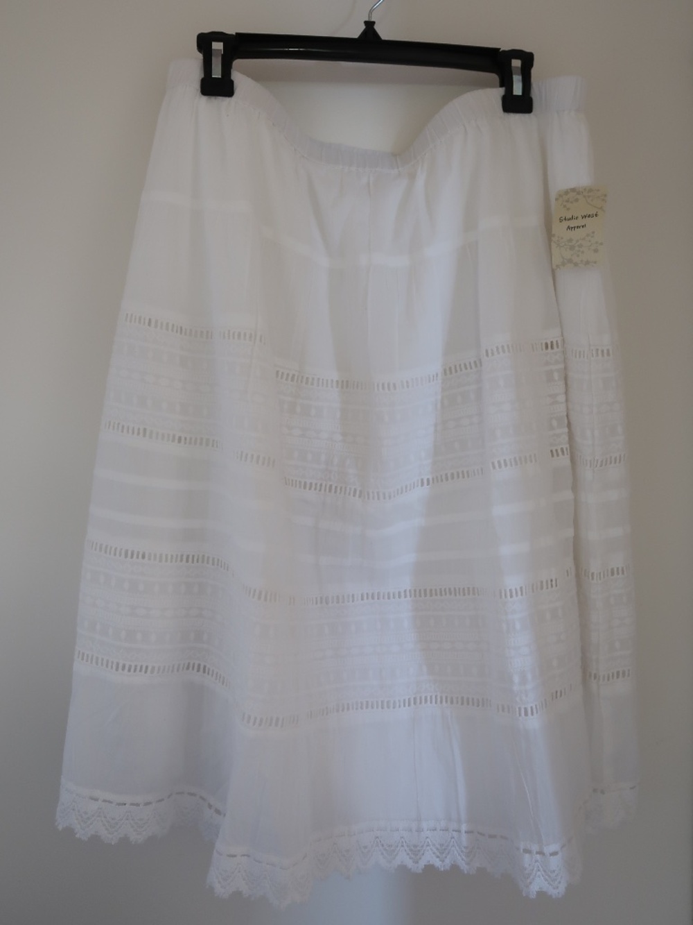 Studio West Apparel White Tiered Prairie Skirt XL